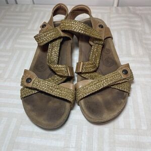 Taos Caramel Tan Trulie  braided woven ankle strap wedge sandals 7-7.5 M / 38